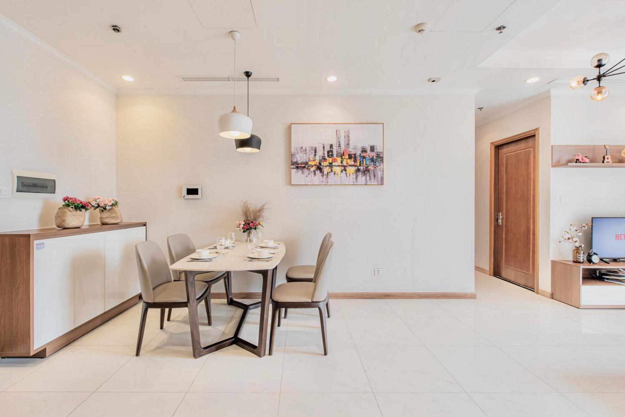 Raddison Luxury Apart-landmark 81 Area &great Park * Ho Chi Minh City